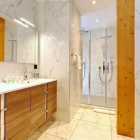 Appartement 1003 Ours Blanc - Residence L'Ourse Bleue - Courchevel Moriond Apartment Courchevel